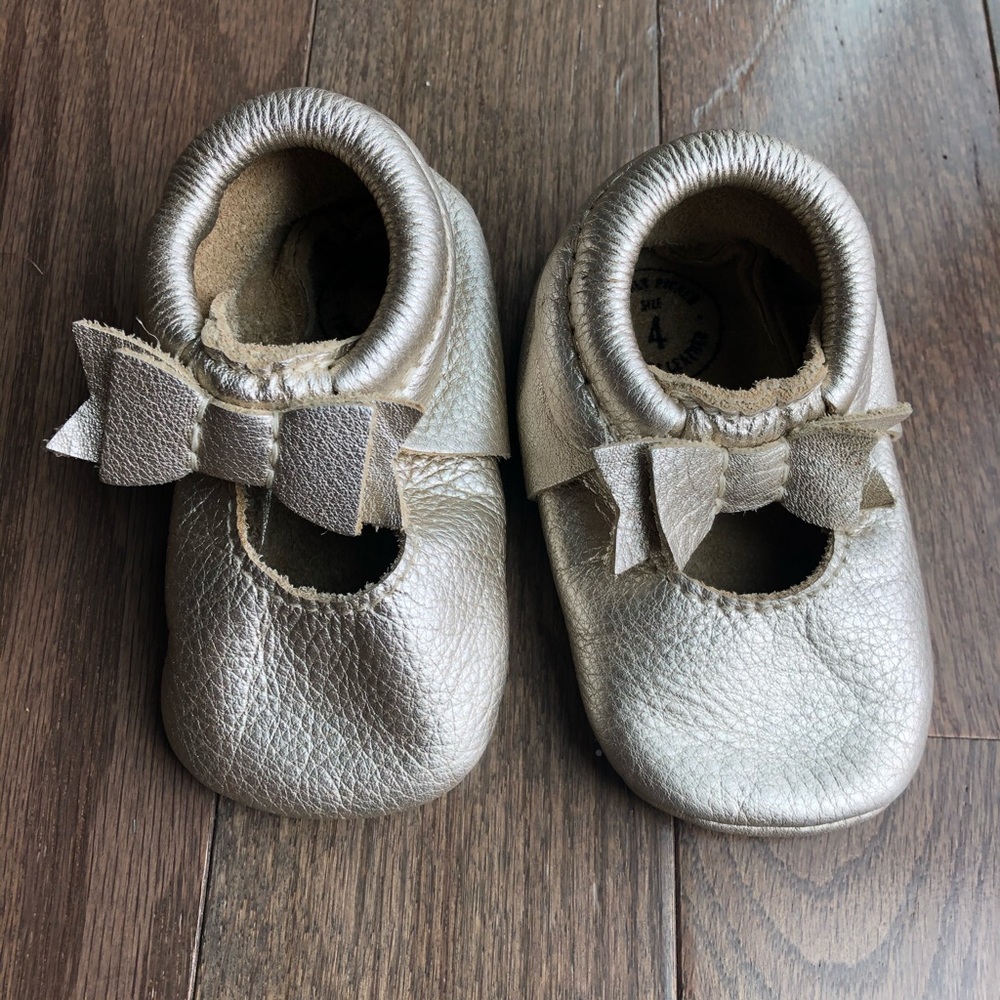 Platinum Ballet Flat Bow Mocc